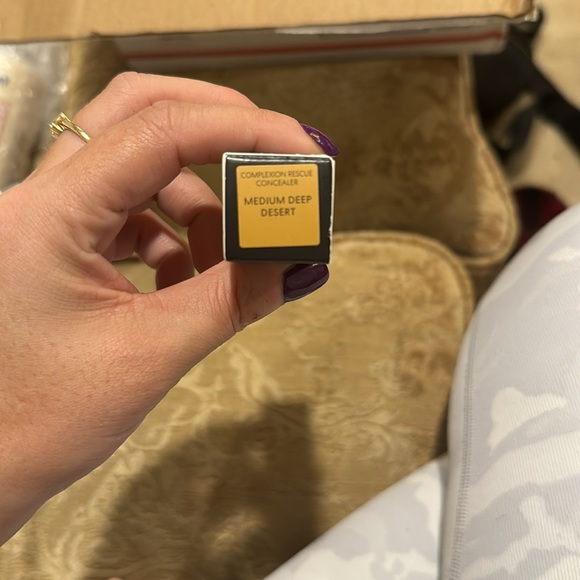 New BAREMINERALS Brightening Under eye Concealer Shade Medium Deep Desert SPF 25 - Picture 5 of 5